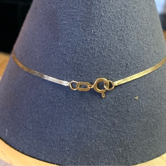 14kt Gold Women's Herringbone Bracelet. Matked both 585 and 14kt - Picture 1 of 7